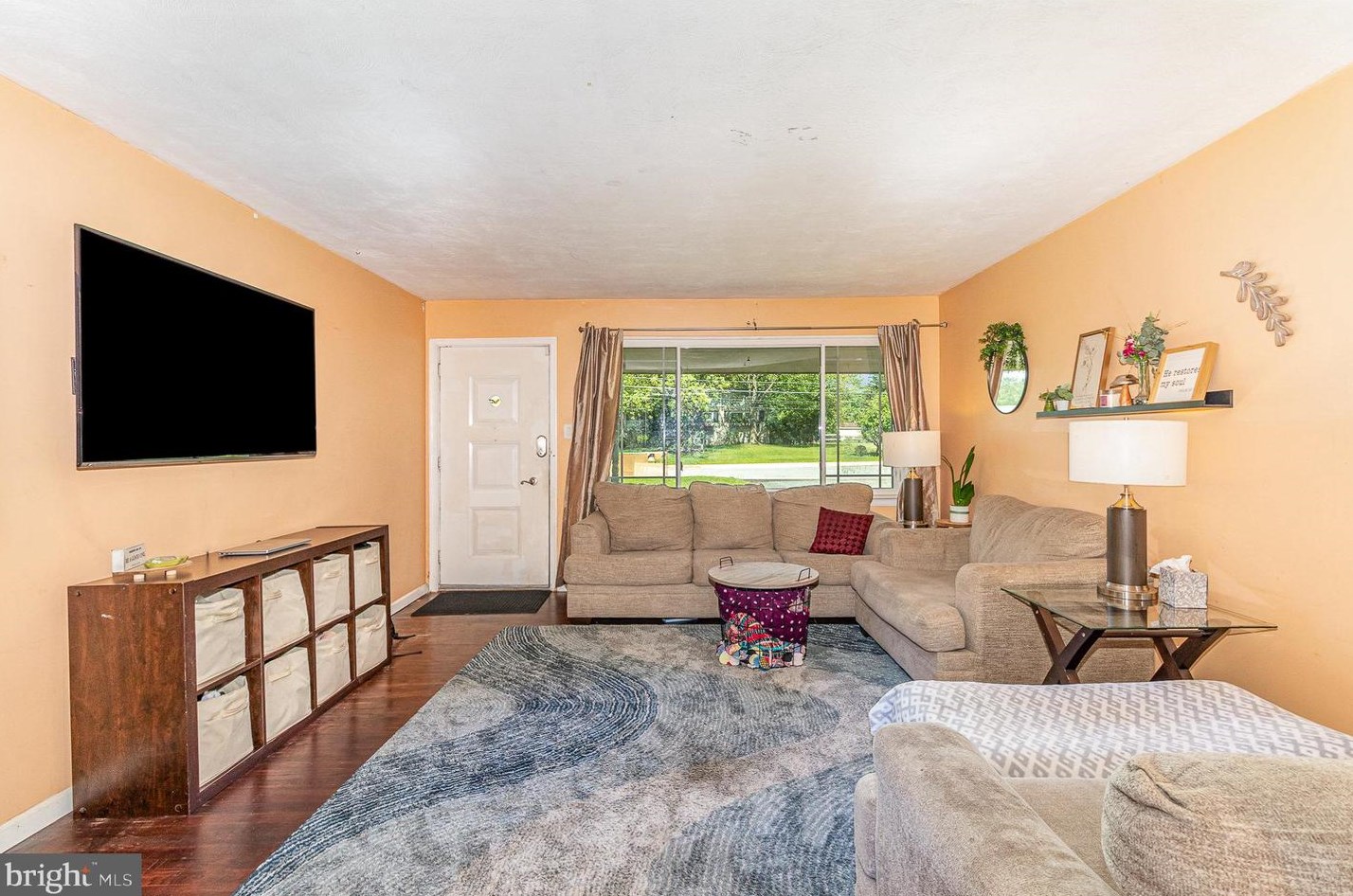 600 Burgundy Rd, Harrisburg PA  17112-3107 exterior