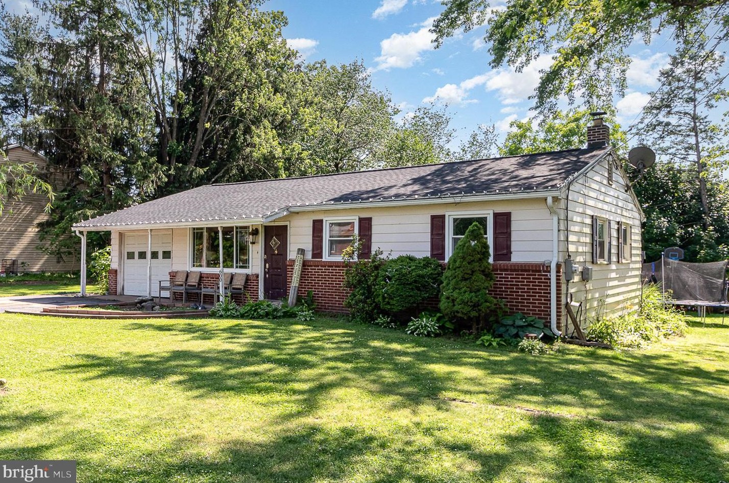 600 Burgundy Rd, Harrisburg, PA 17112