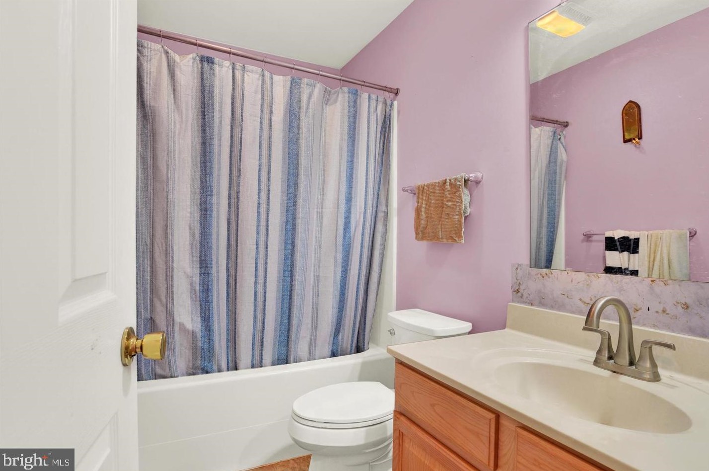 3244 Jonagold Dr, Harrisburg PA 17110-9129 exterior