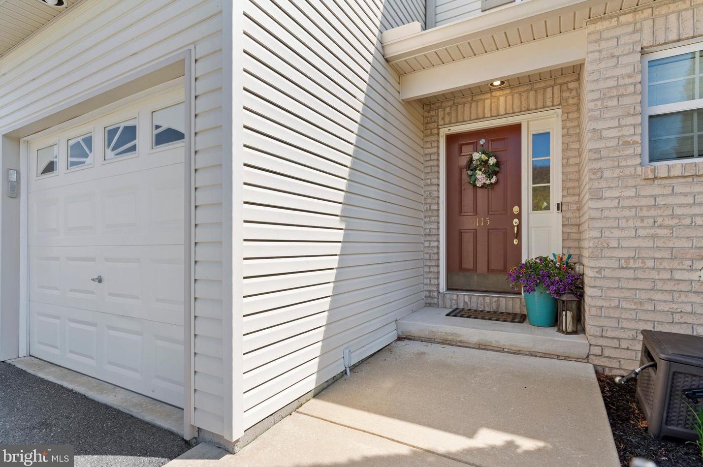 115 Oaklea Rd, Harrisburg, PA 17110