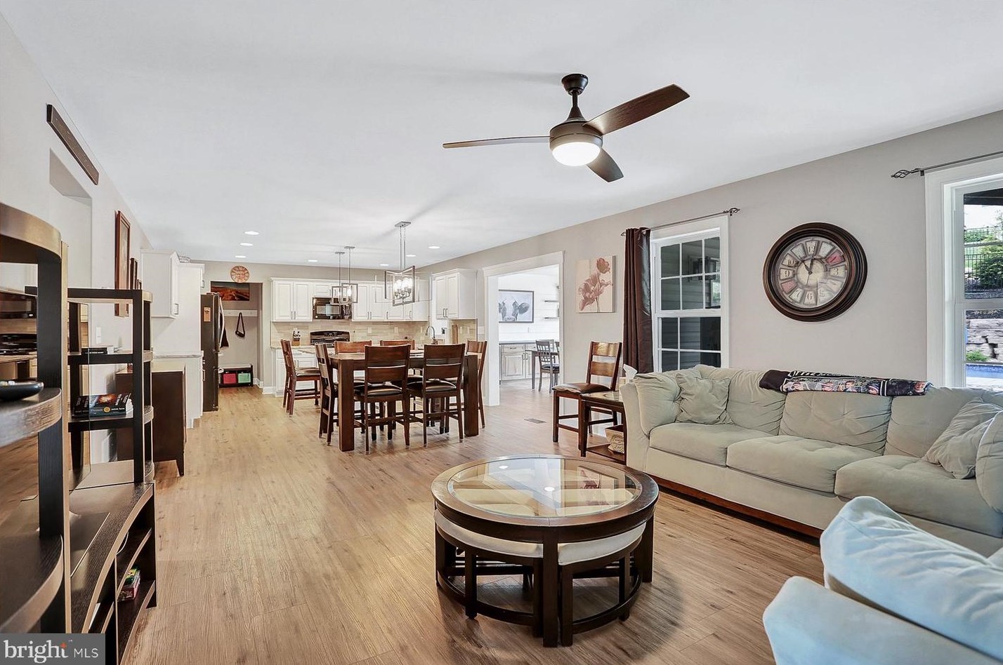 2228 Northview Ln, Harrisburg PA 17110-3913 exterior