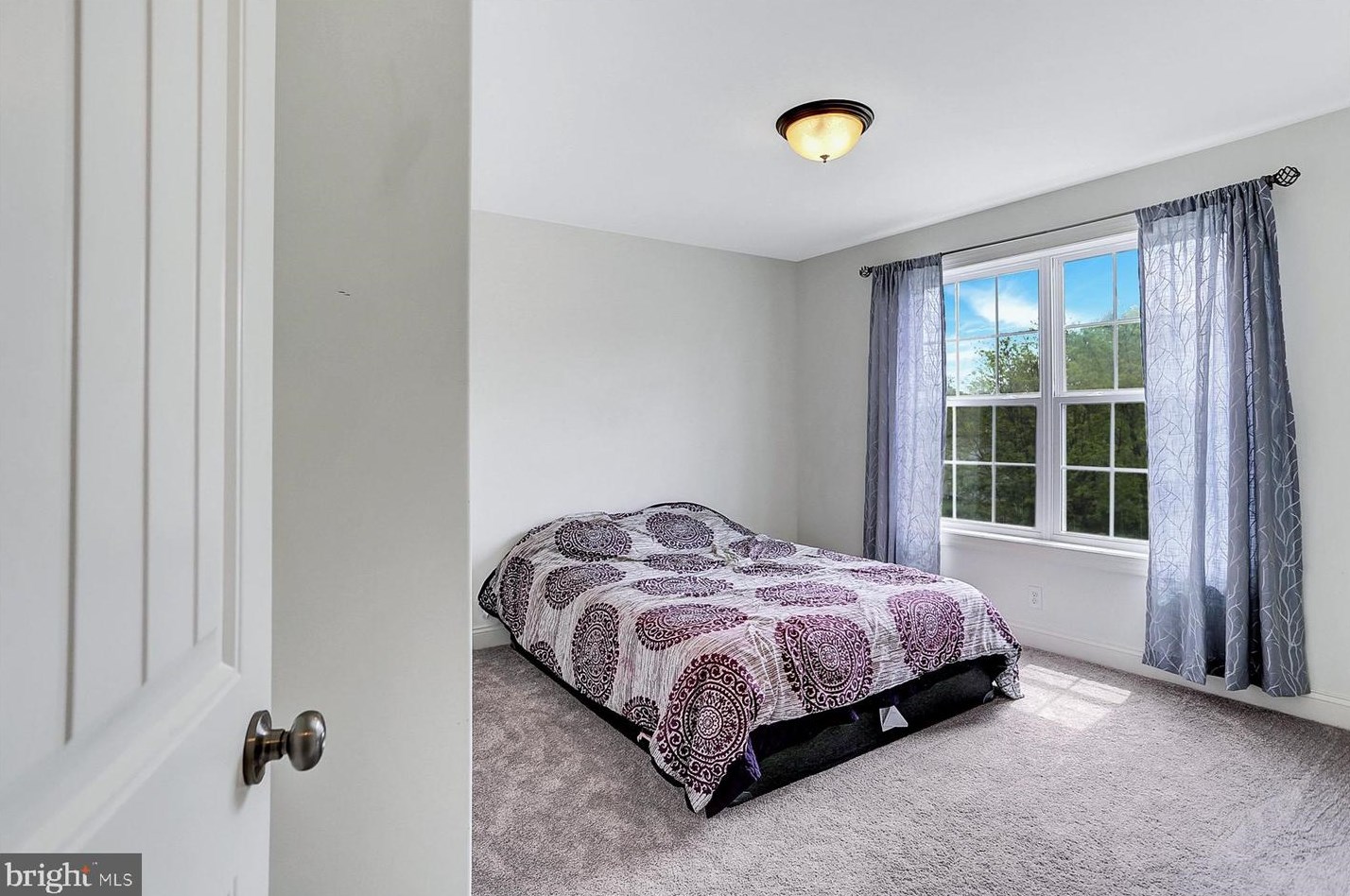 2228 Northview Ln, Harrisburg PA 17110-3913 exterior