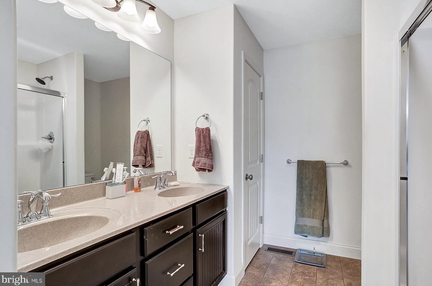 2228 Northview Ln, Harrisburg PA 17110-3913 exterior