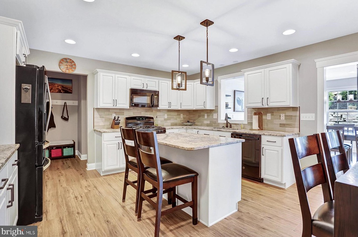 2228 Northview Ln, Harrisburg PA 17110-3913 exterior