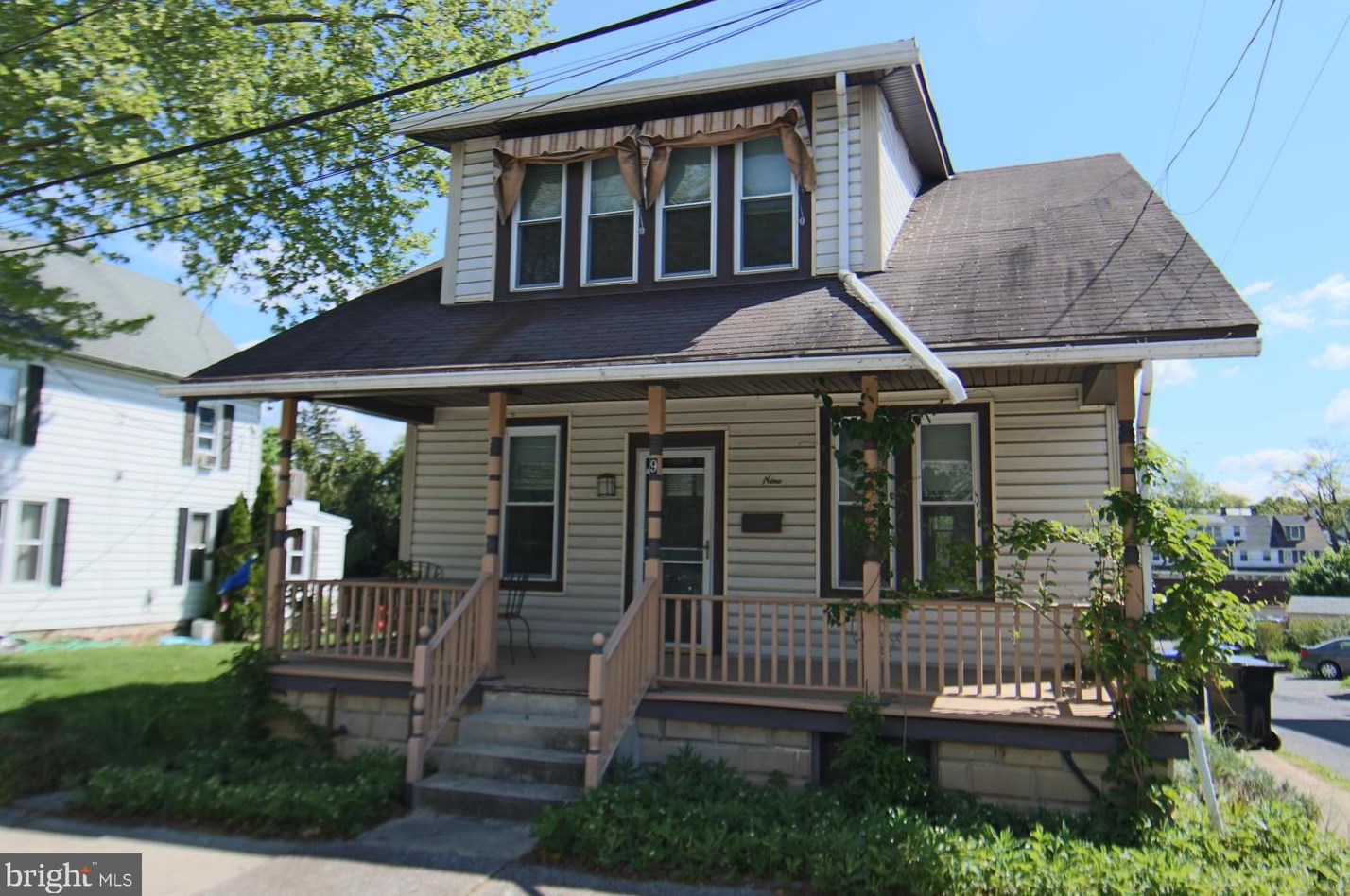 9 N 25th St, Harrisburg, PA 17103