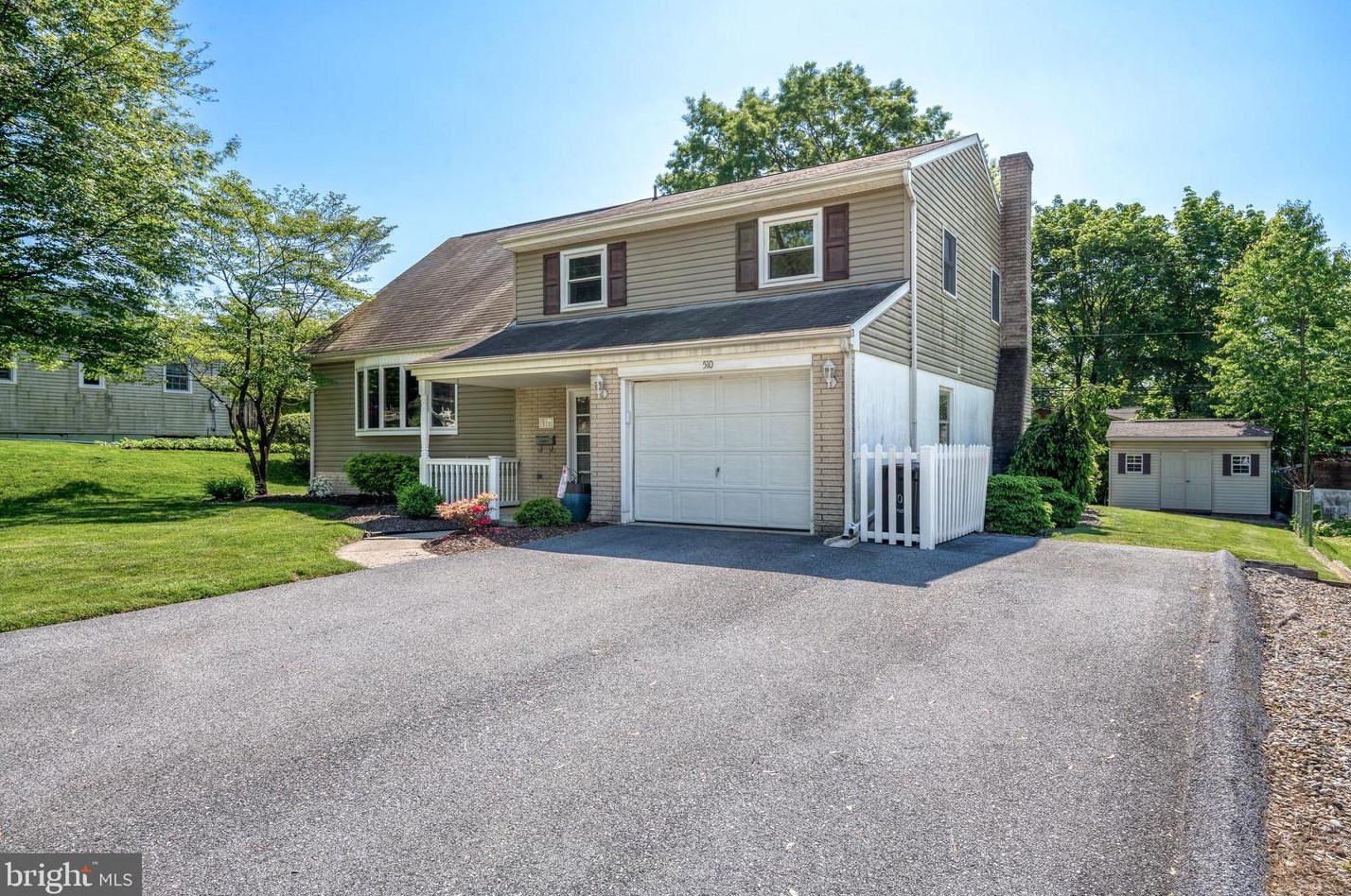 510 Clermont Dr, Harrisburg, PA 17112-2216