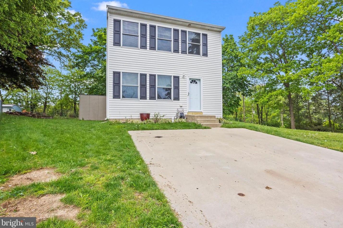 4942 Berkley St, Harrisburg, PA 17109-4505