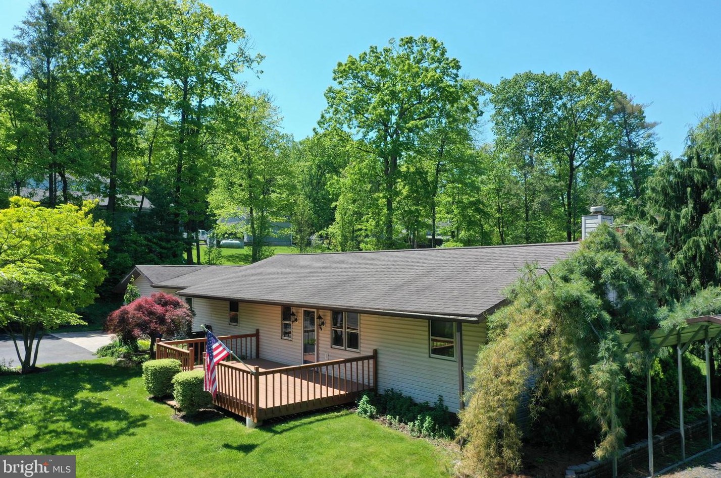 1290 Fern Rd, Harrisburg, PA 17112
