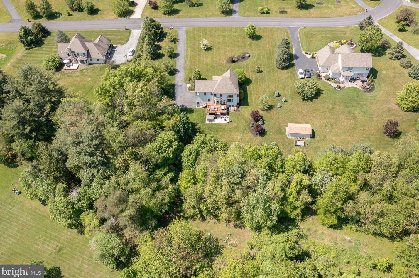 1591 Stoney Mountain Way, Water Gap, PA 17018-9109