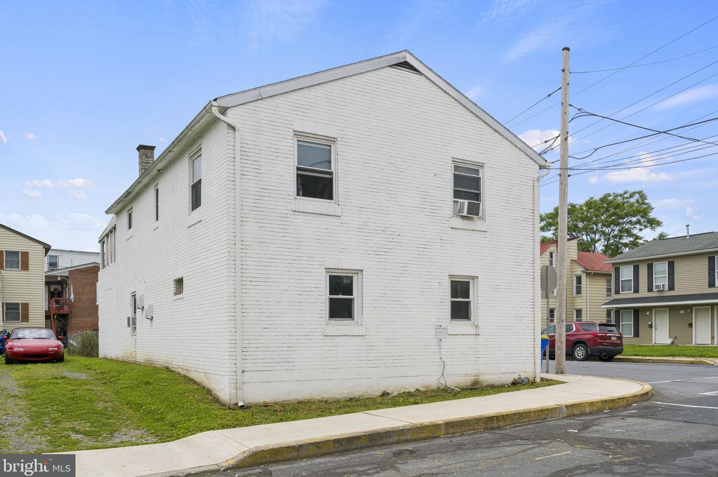 202 S Lawrence St, Hbg Inter Airp, PA 17057