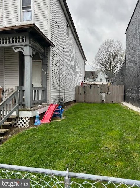 1535 Derry St, Harrisburg, PA 17104-3384