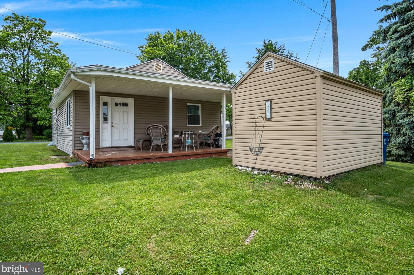 107 Peach St, Harrisburg, PA 17112-3069