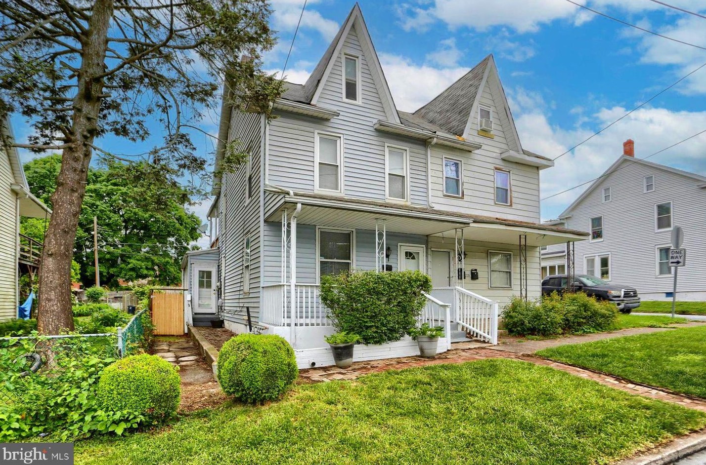 2124 Boas St, Harrisburg, PA 17103-1608