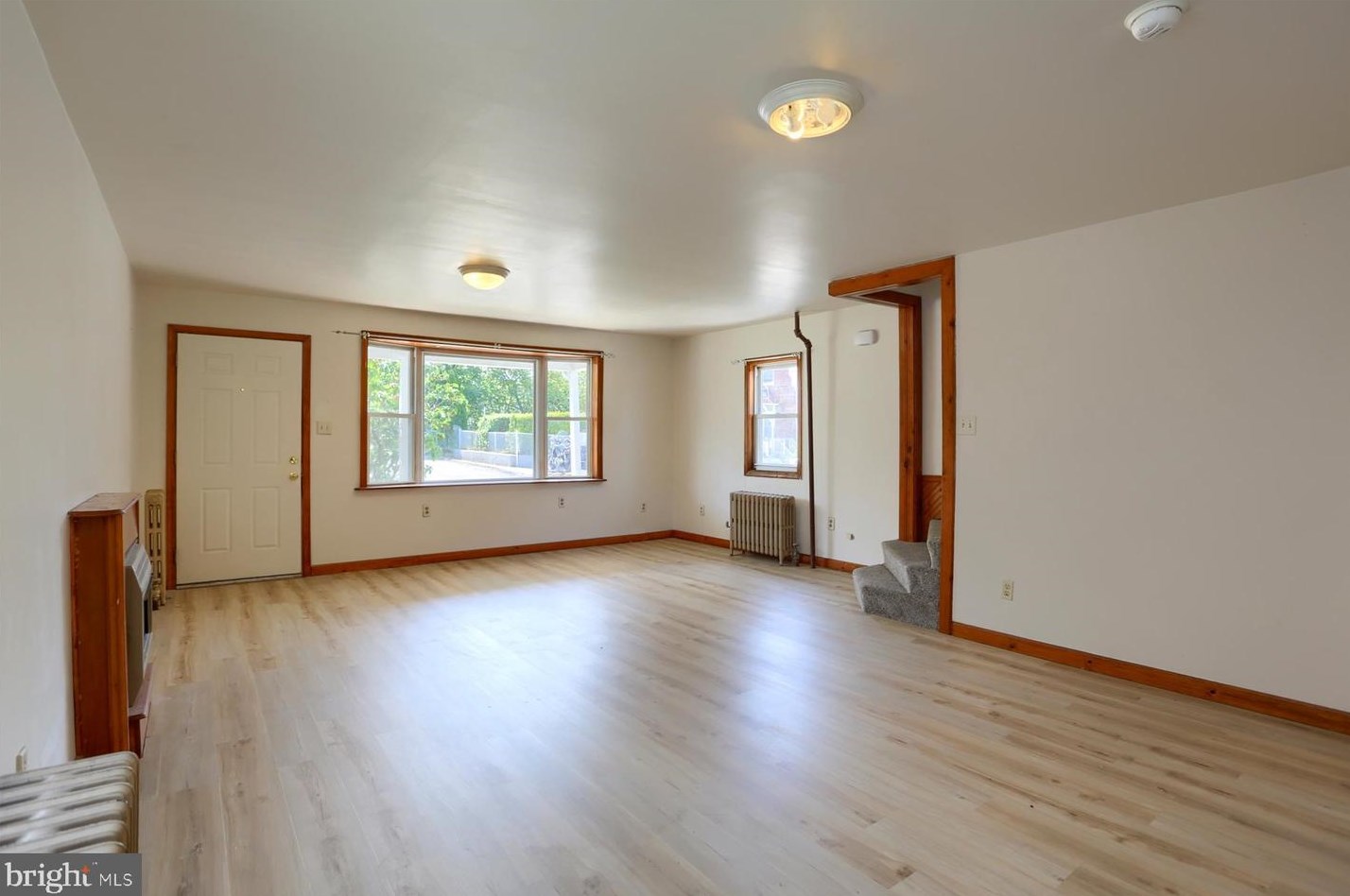 223 Locust St, Harrisburg PA  17113-2333 exterior