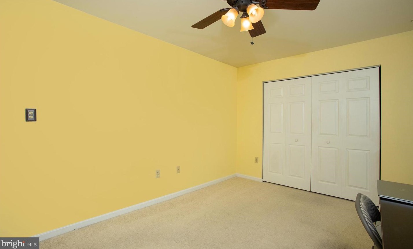 320 Woodland Vw Ct, Harrisburg PA  17110-3938 exterior