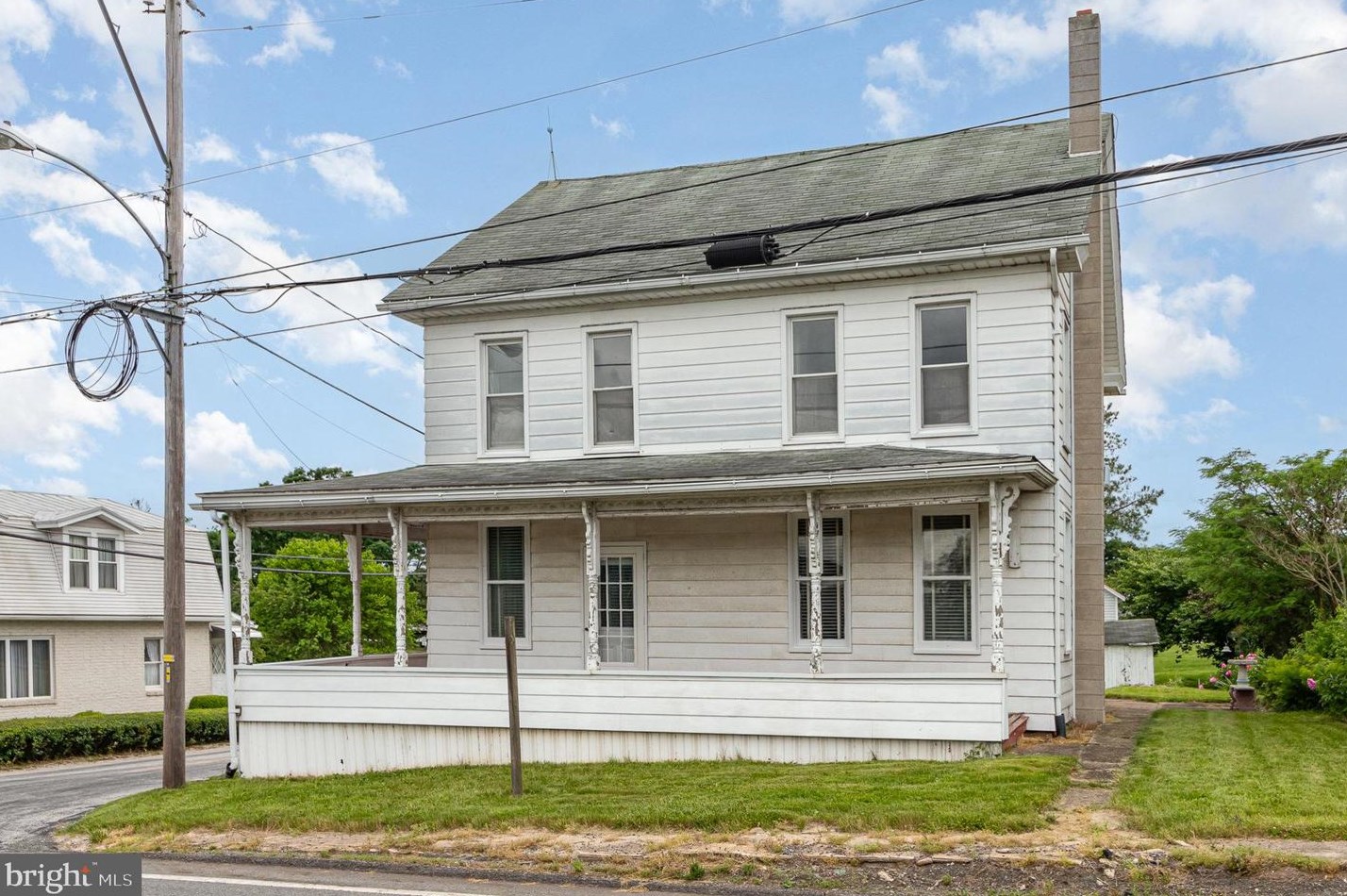 3256 Peters Mountain Rd, Powells Vly, PA 17032
