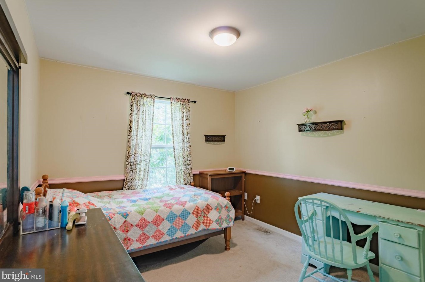 339 Buckley Dr, Harrisburg PA  17112-2729 exterior