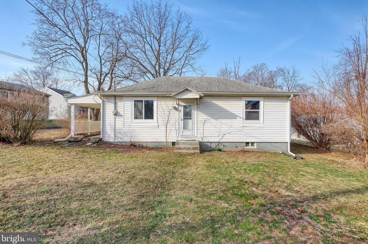 230 S Johnson St, Harrisburg, PA 17112