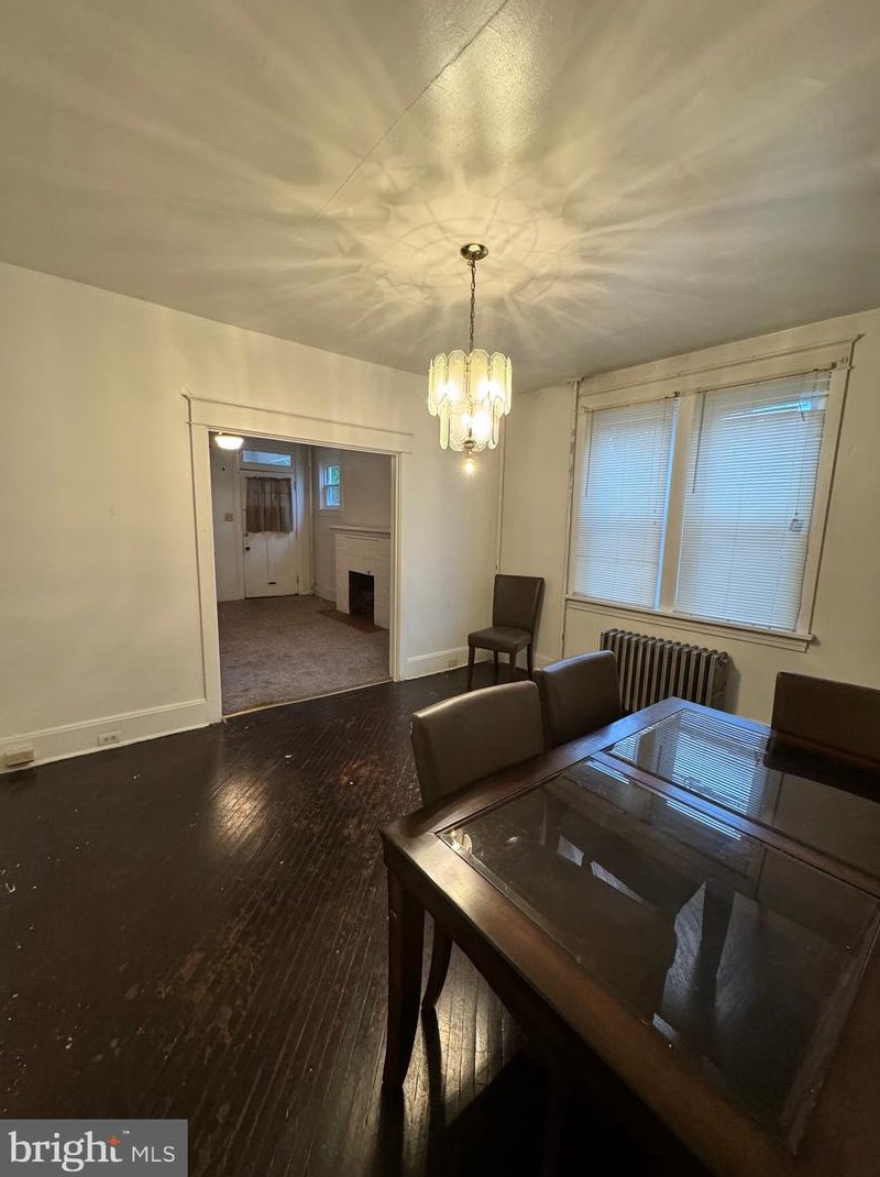 1855 Holly St, Harrisburg PA  17104-1201 exterior