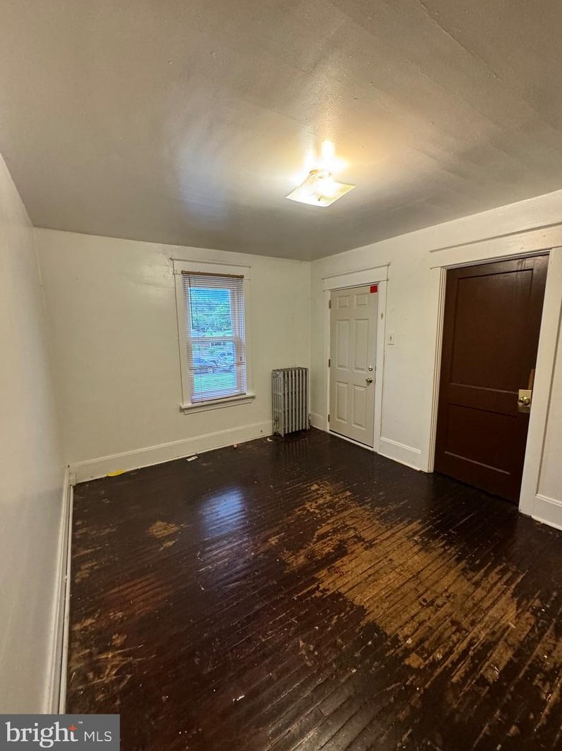 1855 Holly St, Harrisburg PA  17104-1201 exterior