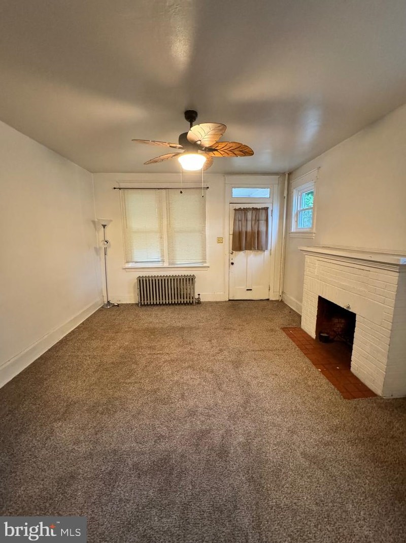 1855 Holly St, Harrisburg PA  17104-1201 exterior