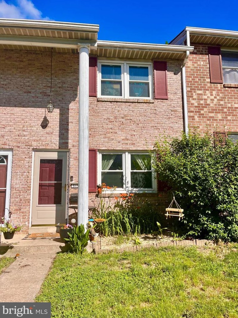 515 Mountain View Rd, Hbg Inter Airp, PA 17057-3430