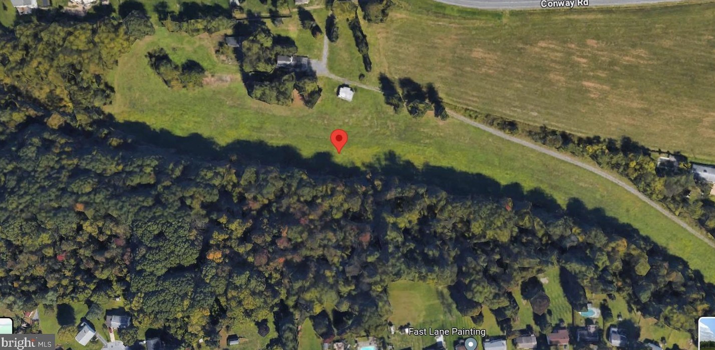 752 Nyes Rd, Hummelstown PA 17036-8688 exterior