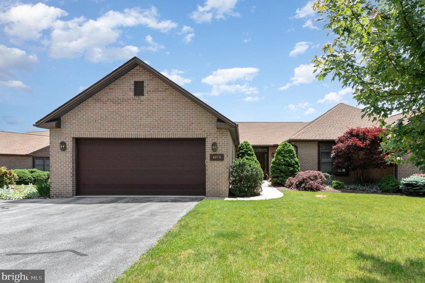 4076 Greystone Dr, Harrisburg, PA 17112-1093