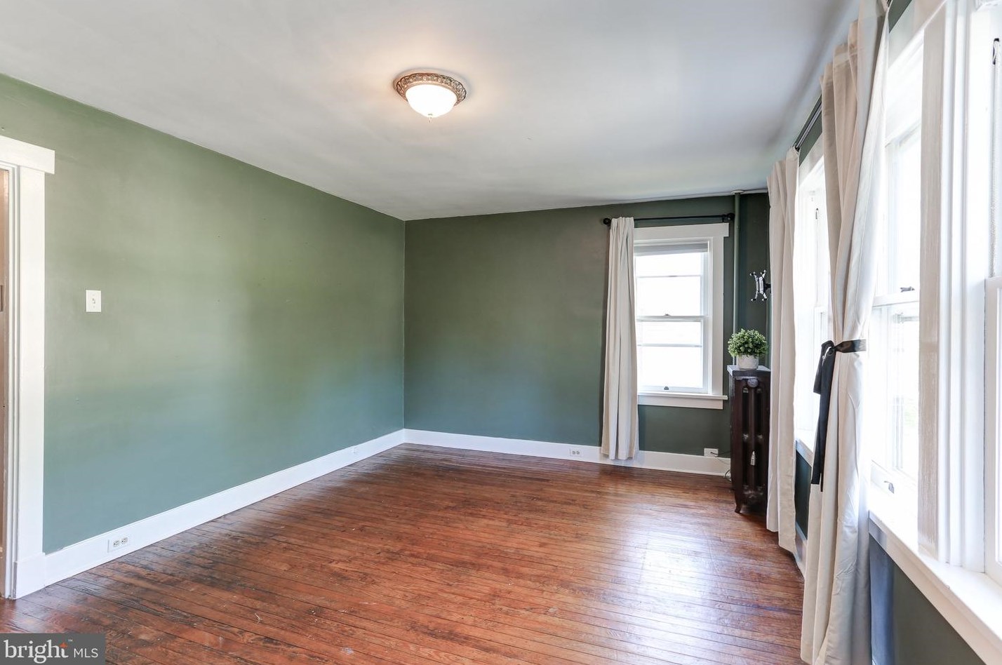 21 30th St, Harrisburg PA  17103-1921 exterior