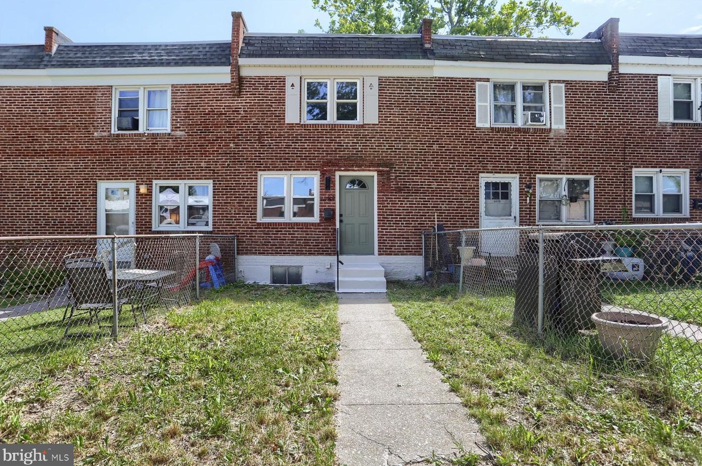 1243 Rolleston St, Harrisburg, PA 17104