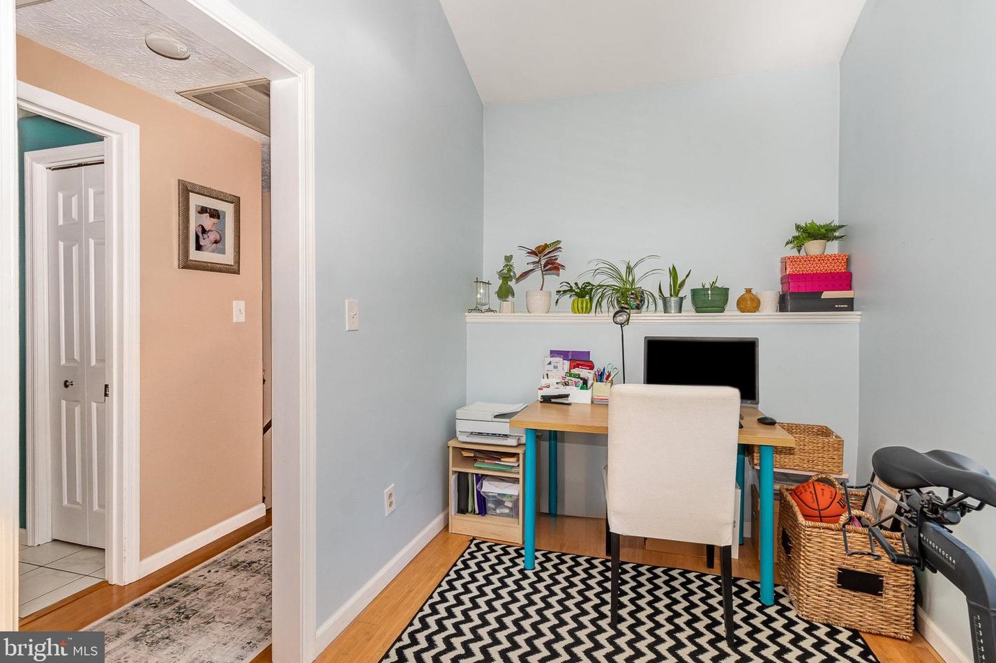 5727 Meadowbrook Dr, Harrisburg PA  17112-3138 exterior