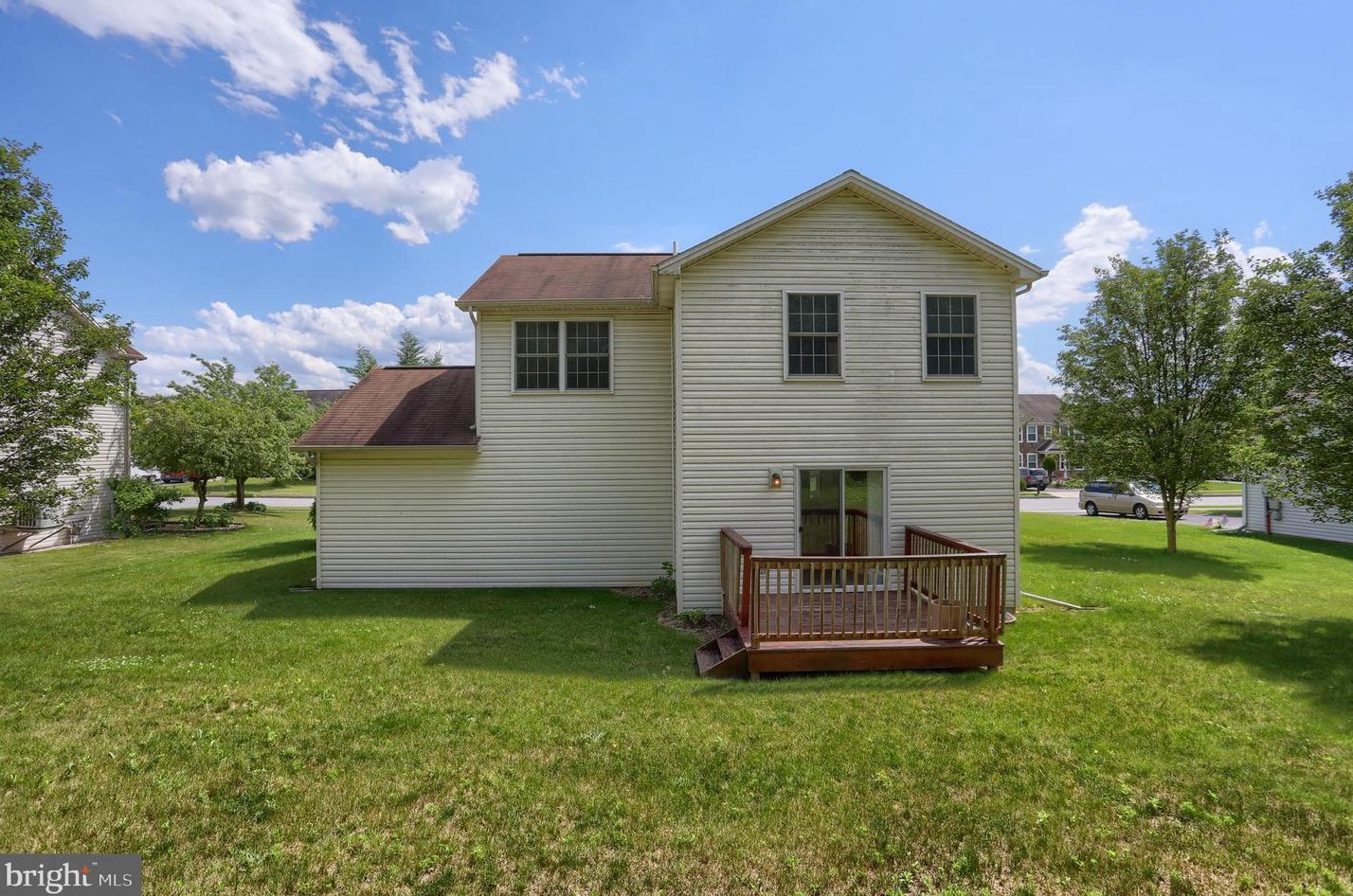 486 Princeton Rd, Harrisburg PA  17111-3561 exterior