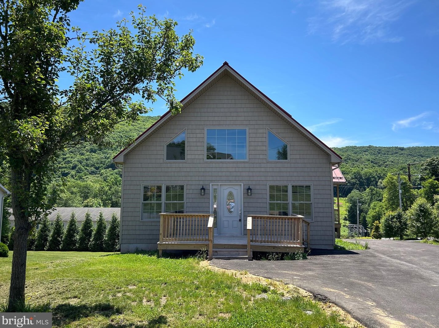 136 Wilt Blvd, Lenkerville, PA 17061