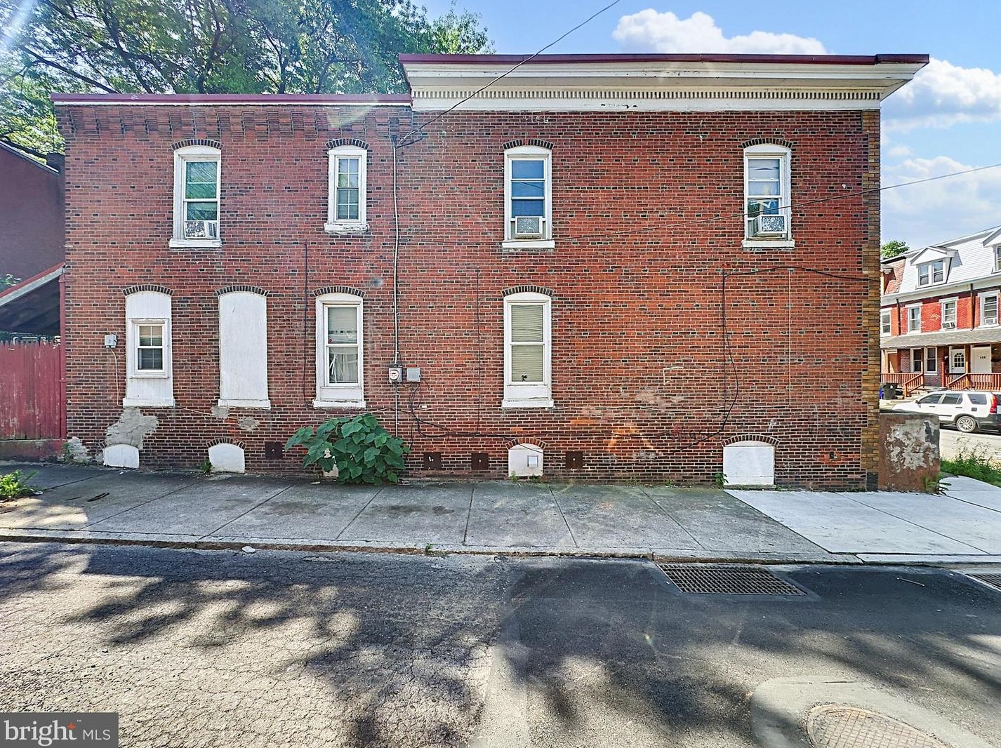433 S 15th St, Harrisburg, PA 17104