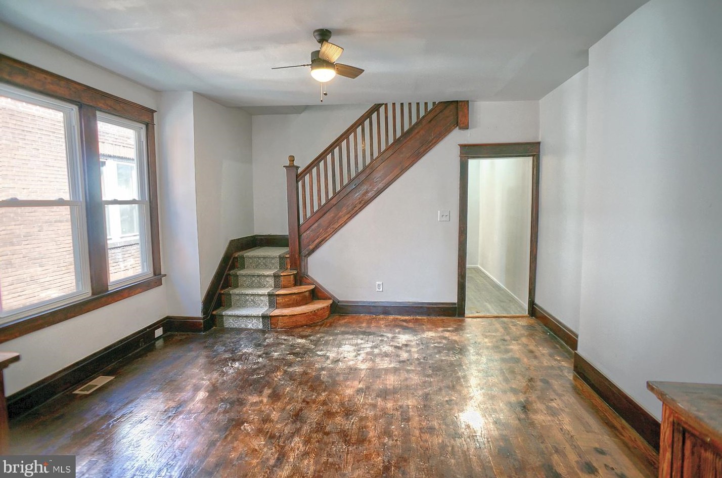 1932 Manada St, Harrisburg, PA 17104