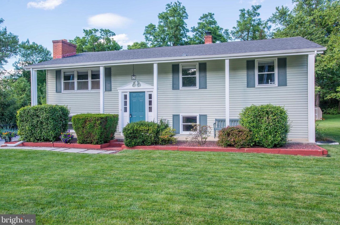 21 Clark Rd, Swatara, PA 17033-2113