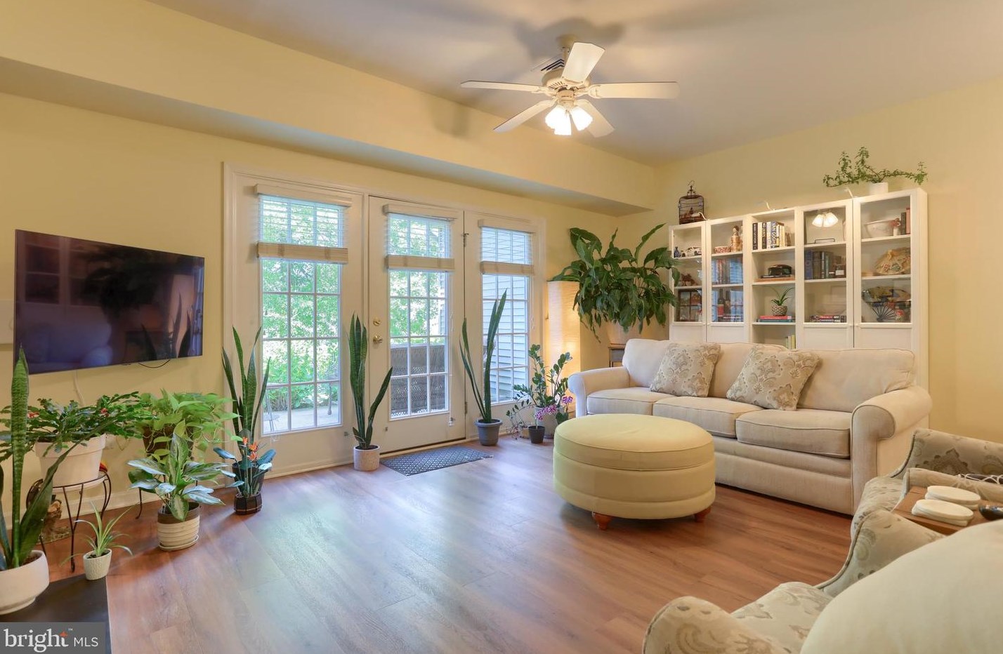 1908 Limestone Dr, Hummelstown PA 17036-7020 exterior