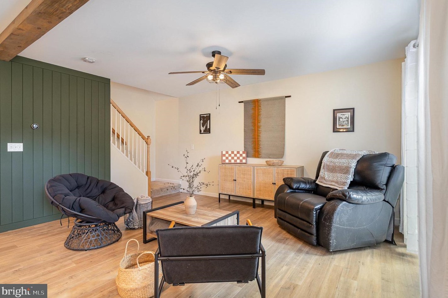 664 Winding Ln, Harrisburg PA  17111-2338 exterior