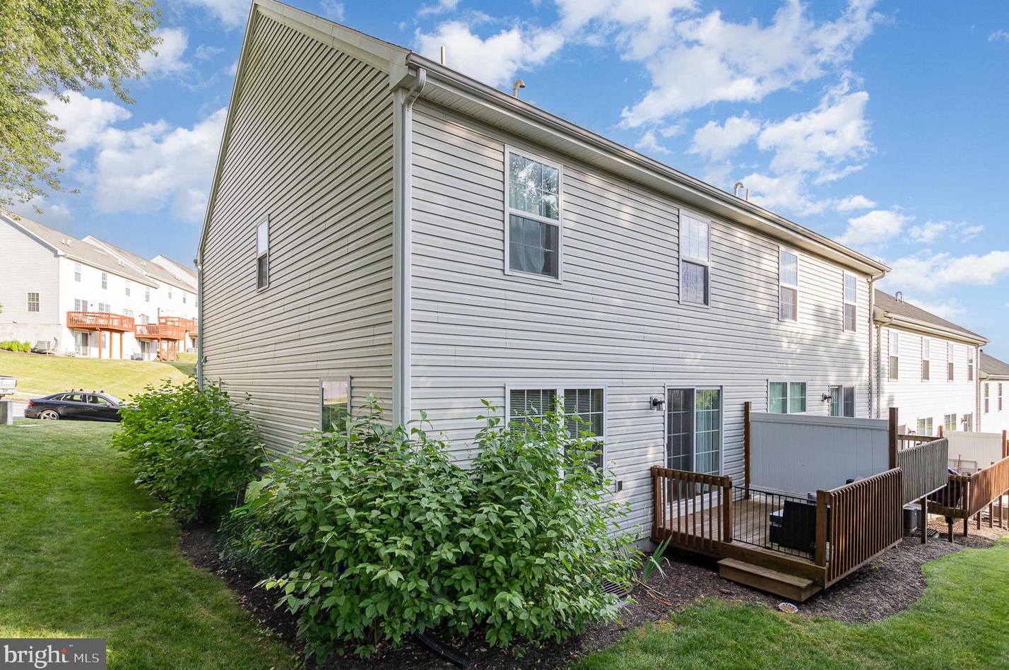 664 Winding Ln, Harrisburg PA  17111-2338 exterior