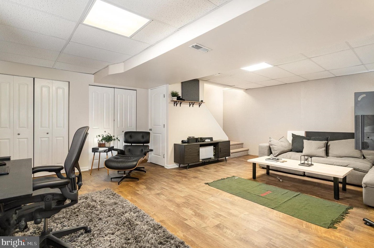 664 Winding Ln, Harrisburg PA  17111-2338 exterior