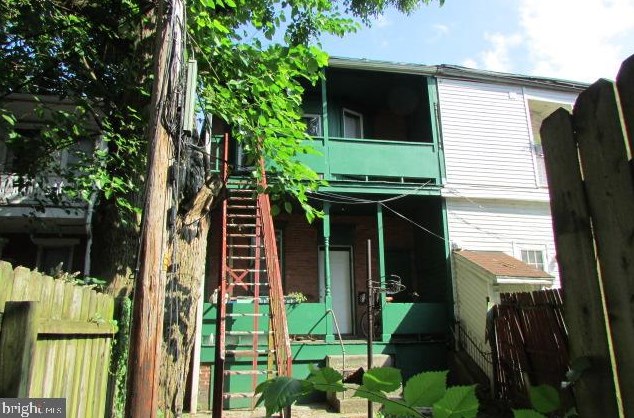 243 Maclay St, Harrisburg, PA 17102