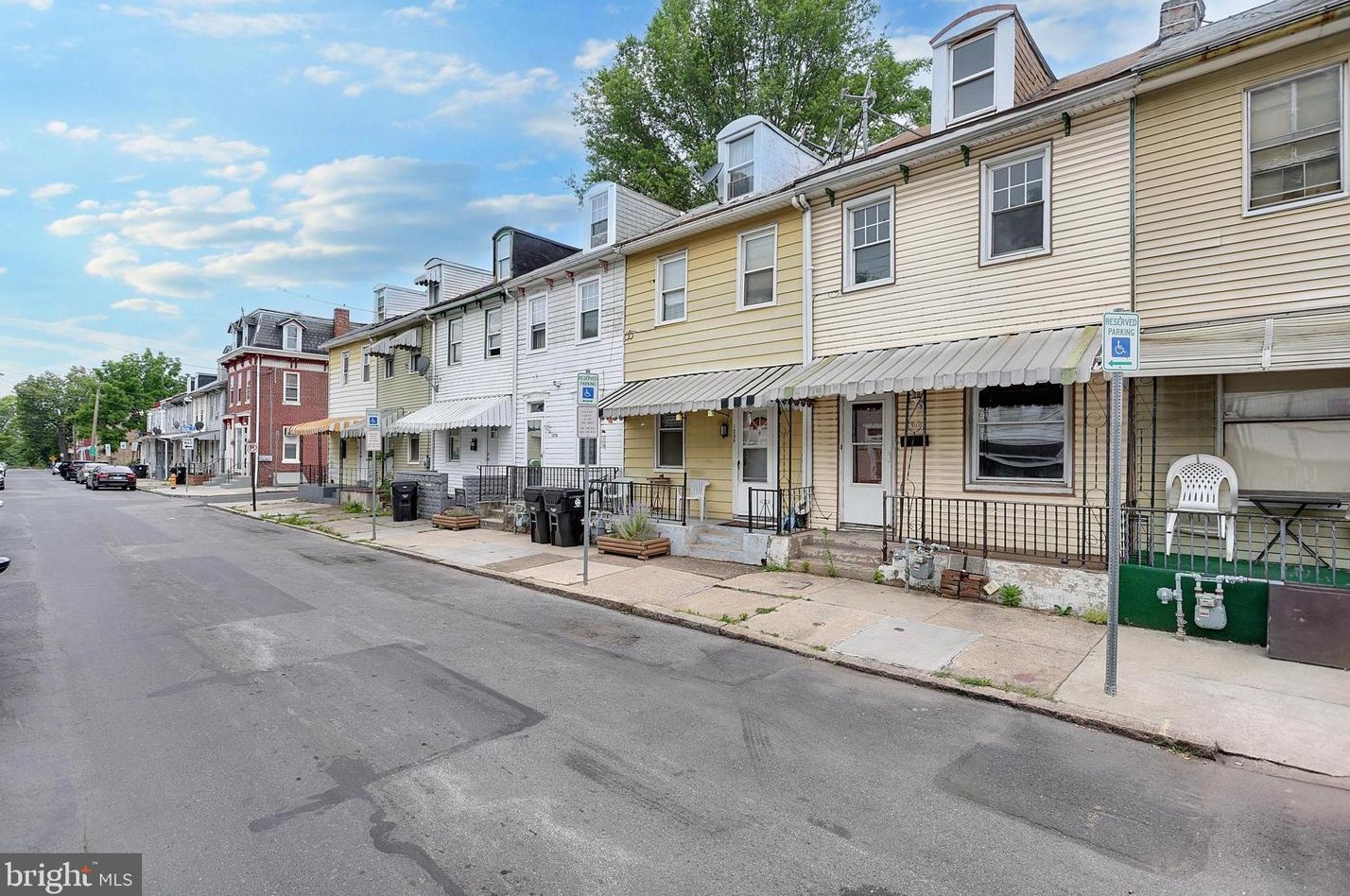 1242 Bailey St, Harrisburg, PA 17103
