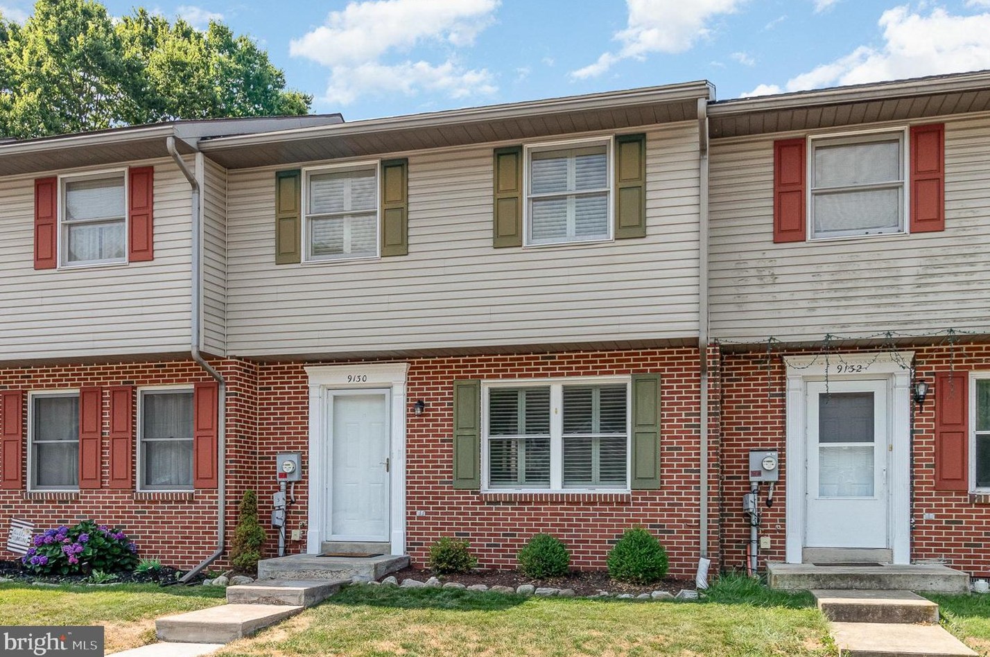 9130 Joyce Ln, Hummelstown, PA 17036