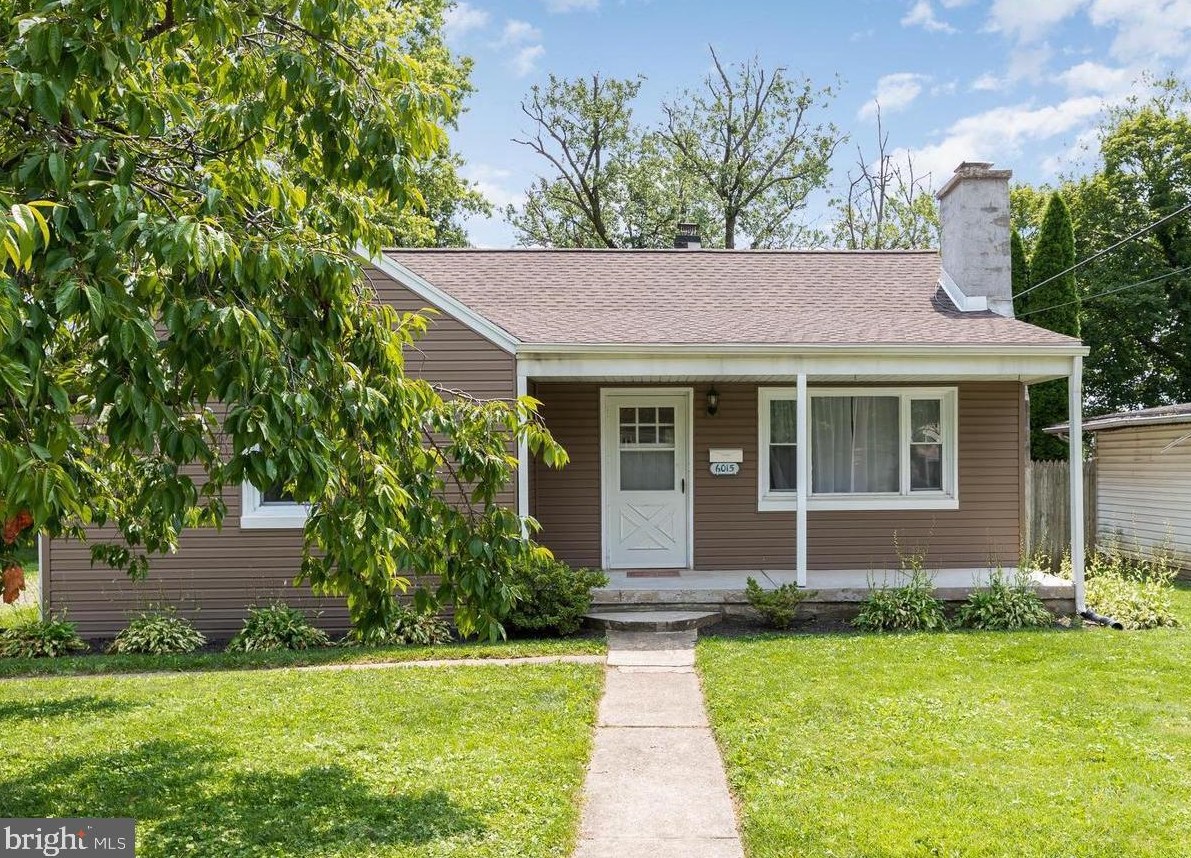 6015 Larue St, Harrisburg, PA 17112