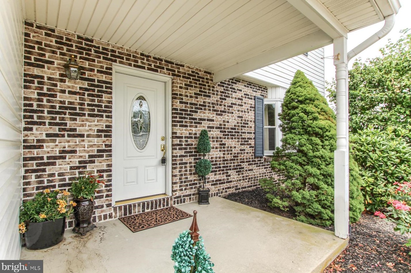 112 Thomas St, Harrisburg, PA 17112