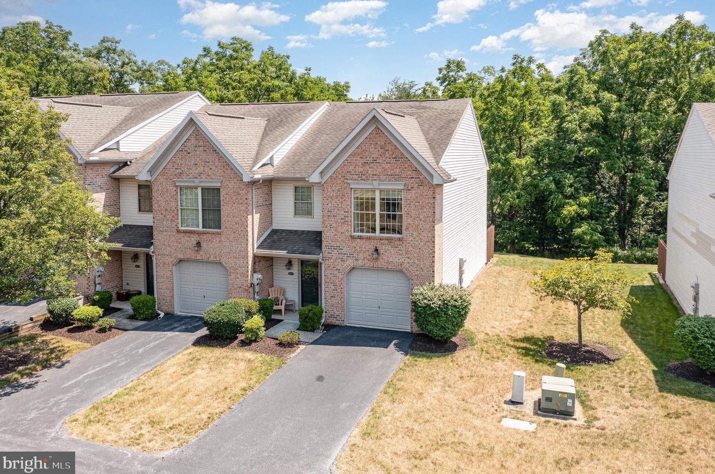 459 Waverly Woods Dr, Harrisburg, PA 17110