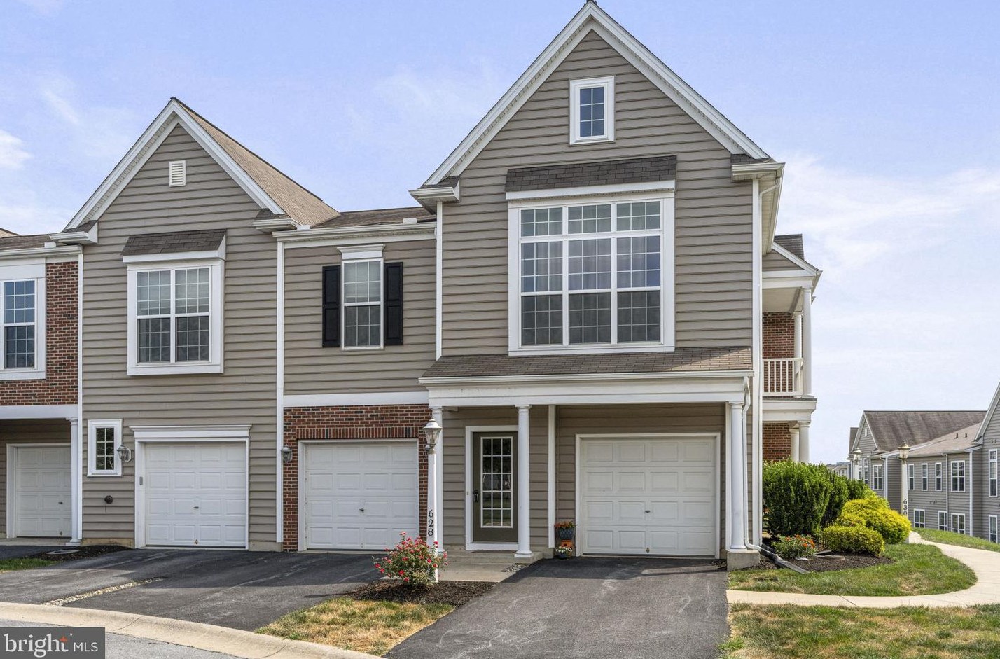 628 Darby Ct, Hummelstown, PA 17036