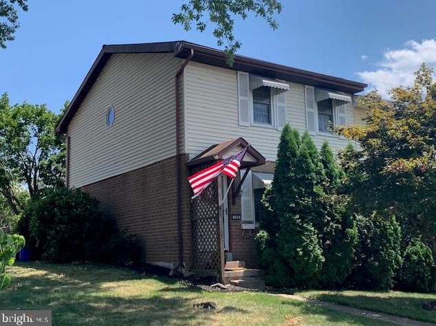 108 Hanover St, Hbg Inter Airp, PA 17057