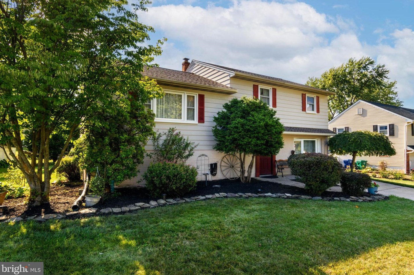 514 Kingston Rd, Harrisburg, PA 17112