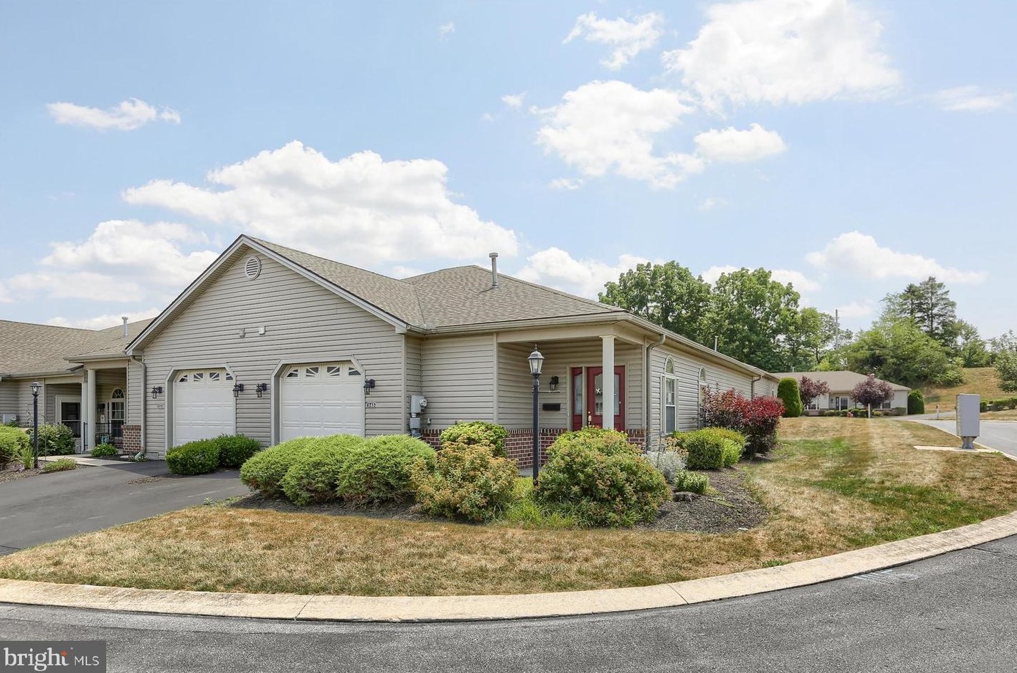 145 Leonard Ln, Harrisburg, PA 17111